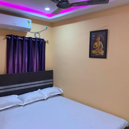 New Ananda Niketan Lodge Calcutta Buitenkant foto