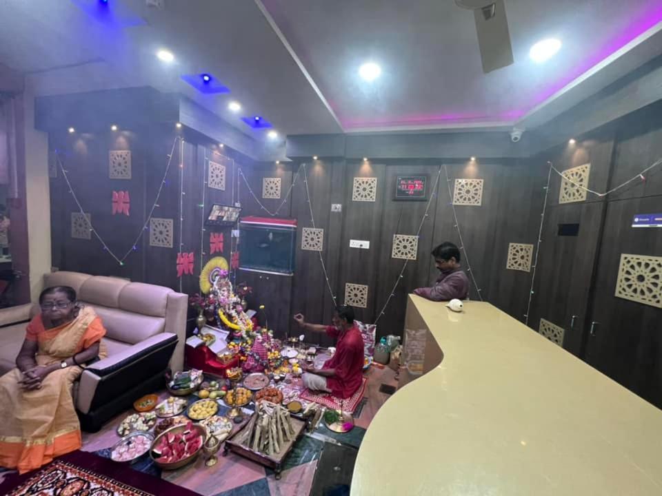 New Ananda Niketan Lodge Calcutta Buitenkant foto