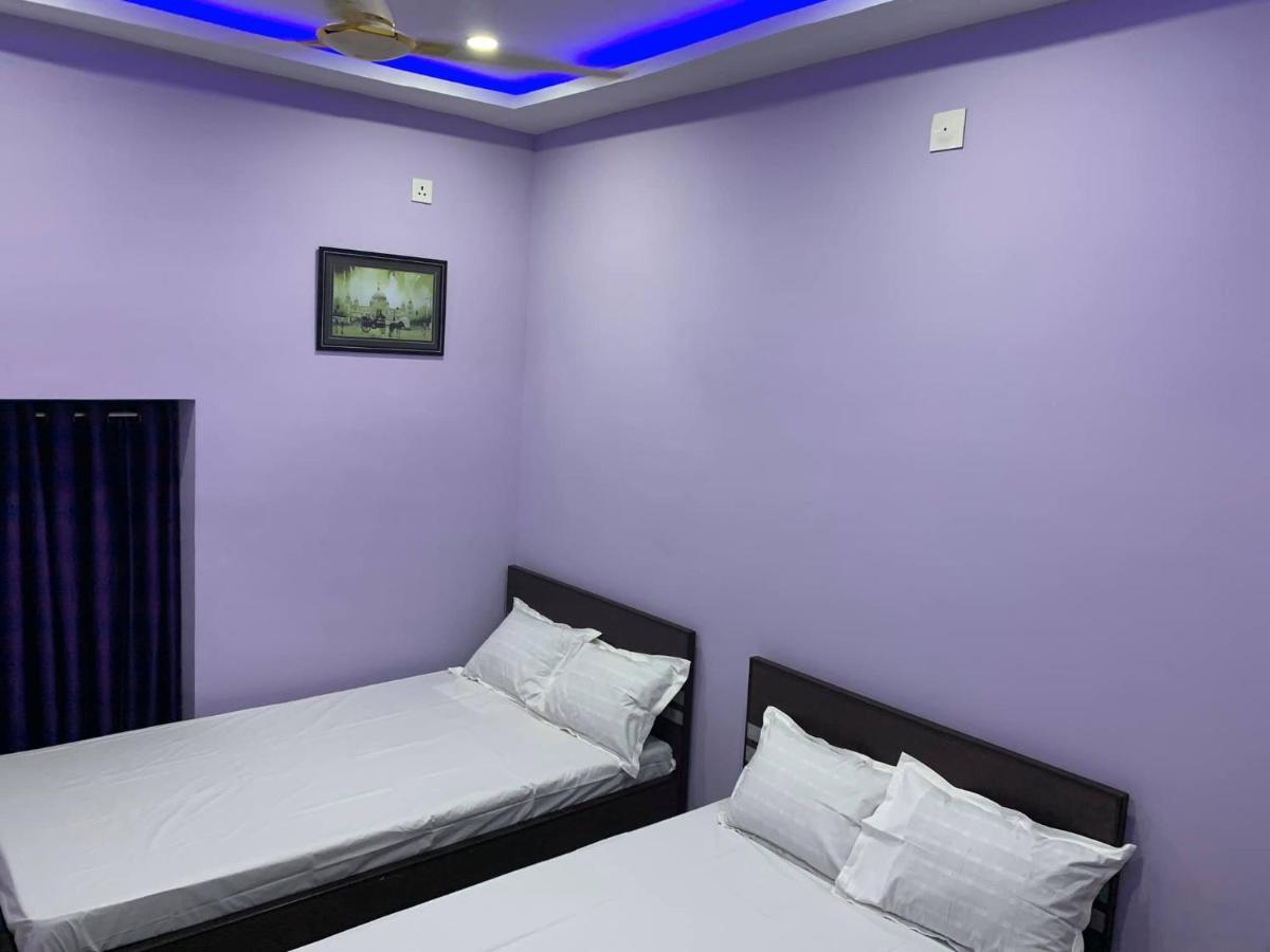 New Ananda Niketan Lodge Calcutta Buitenkant foto